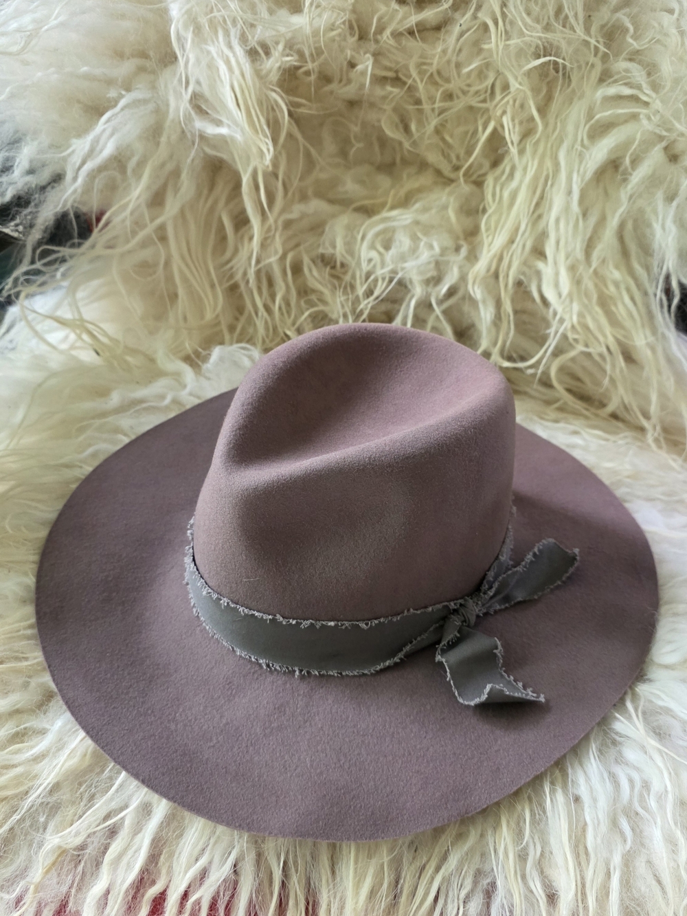 GIGI PIP Hannah Wide Brim Floppy Fedora in Mauve Grey Wool Packable